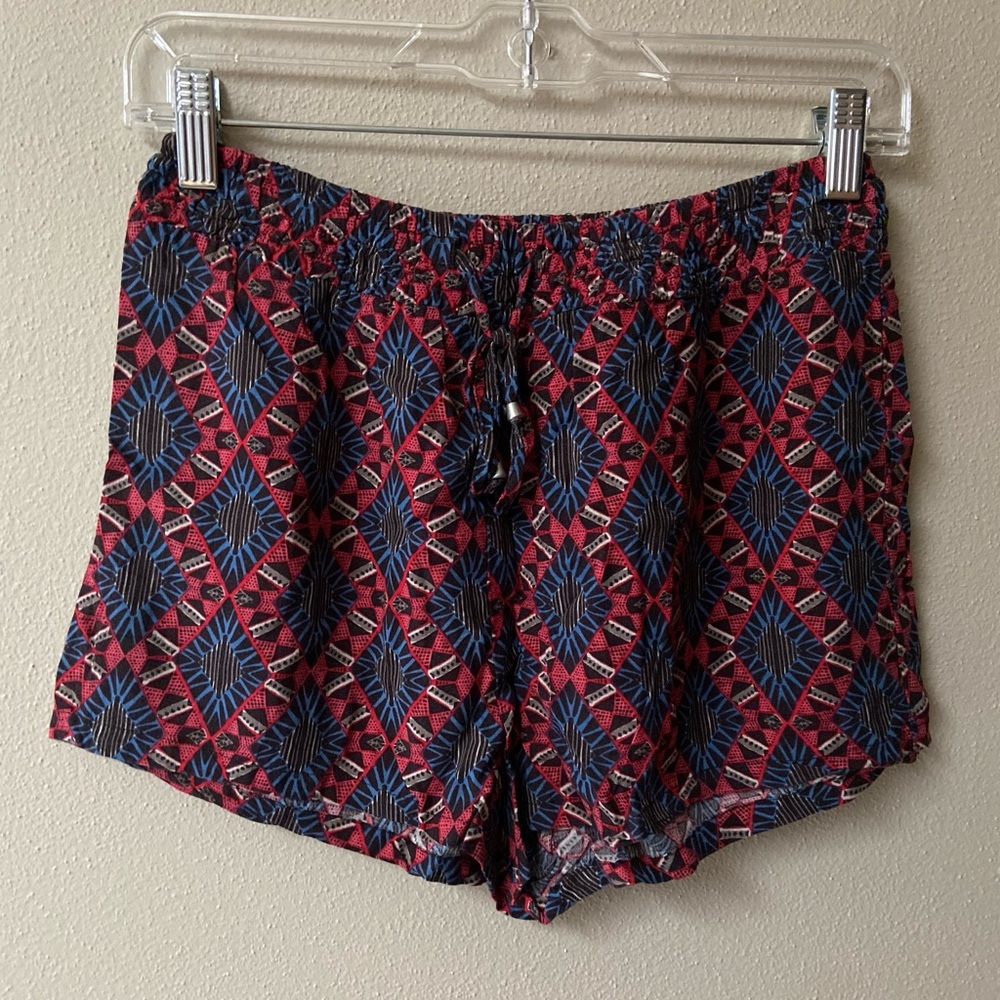 🆕 High Waisted Drawstring Shorts - Tribal Print, Comfy